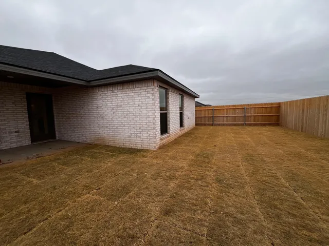 a big room with an empty space