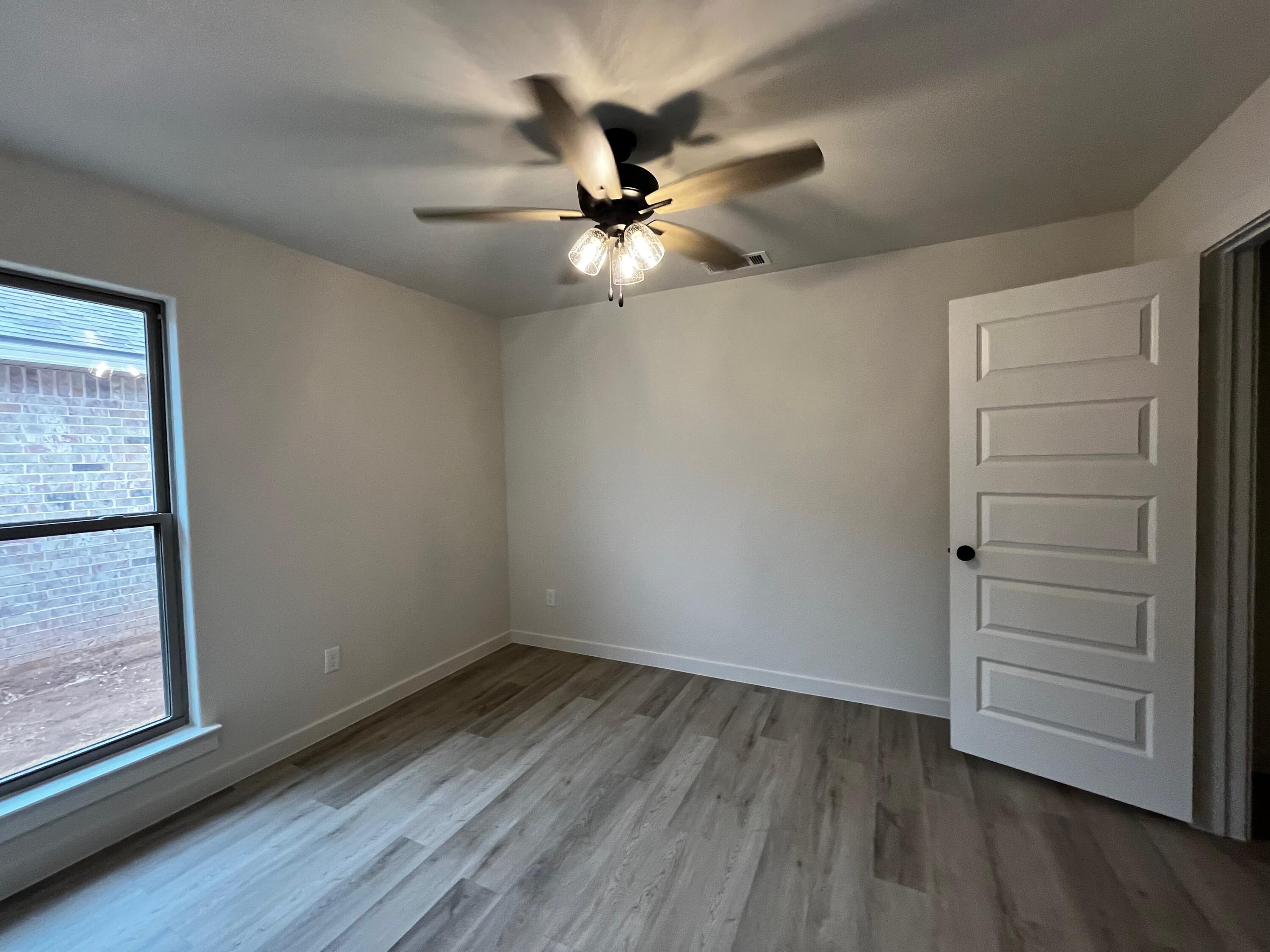 2016 Cottonwood Avenue Wolfforth, TX 79382 - Photo 15 of 16 IMG_2080