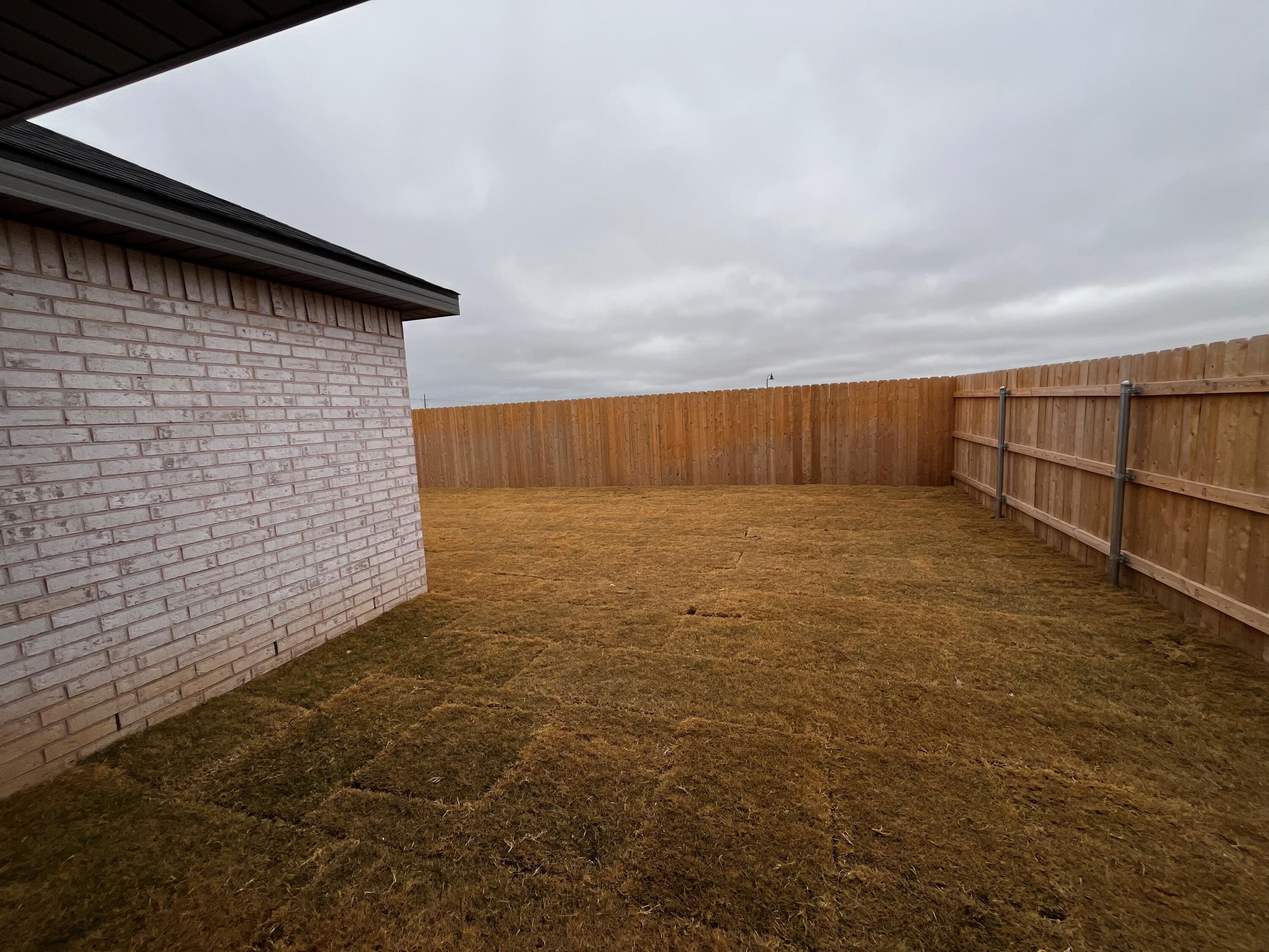 2016 Cottonwood Avenue Wolfforth, TX 79382 - Photo 16 of 16 IMG_2073