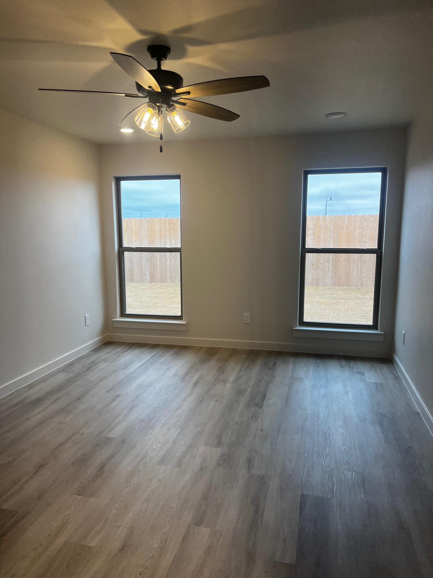 2016 Cottonwood Avenue Wolfforth, TX 79382 - Photo 6 of 16 IMG_2069