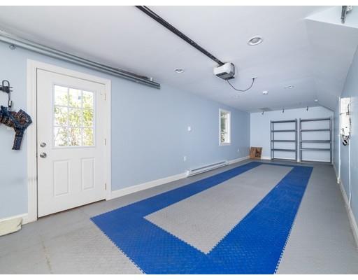 69 Hanson Road Newton, MA 02459 - Photo 11 of 28 Gallery Image 11