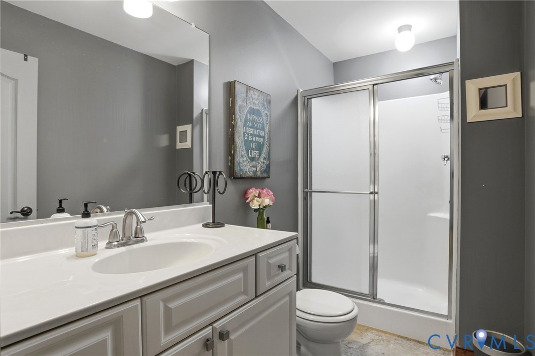 1738 Page Road Powhatan, VA 23139 - Photo 31 of 57 2nd floor primary suite with private bath