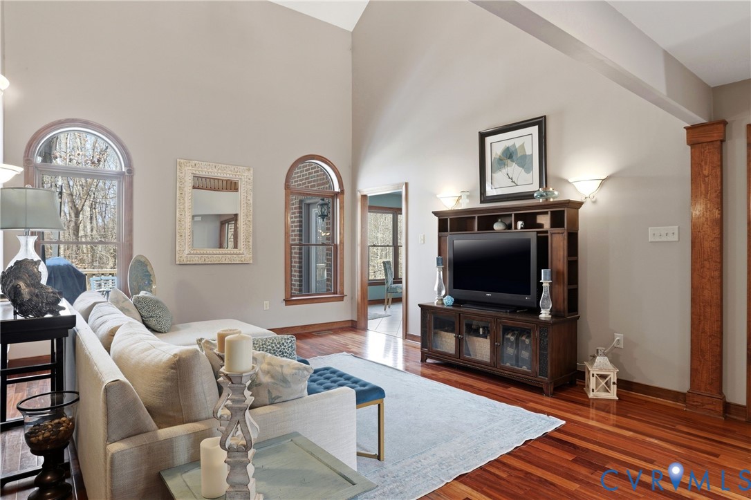 1738 Page Road Powhatan, VA 23139 - Photo 5 of 57 Vaulted ceiling + Palladian windows - light & brig