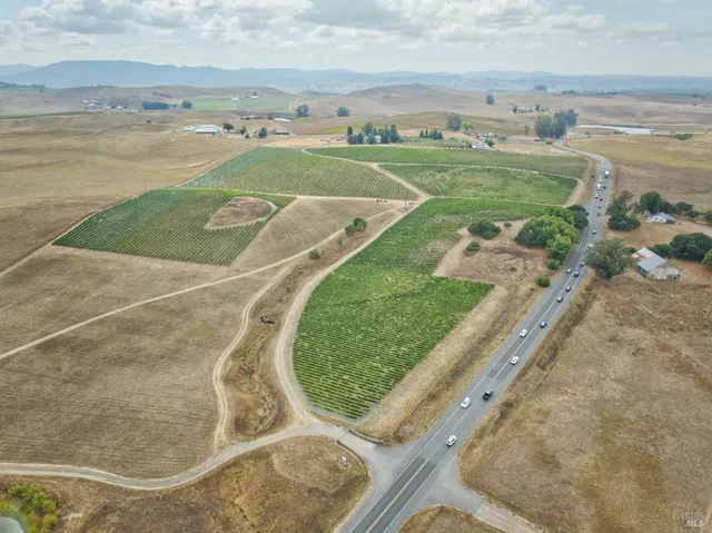 $2,499,000 | 1450 Stage Gulch Road, Petaluma, CA 94954