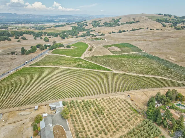 $2,499,000 | 1450 Stage Gulch Road, Petaluma, CA 94954