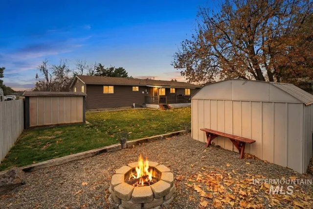 $409,900 | 621 East Easy Street, Caldwell, ID 83605