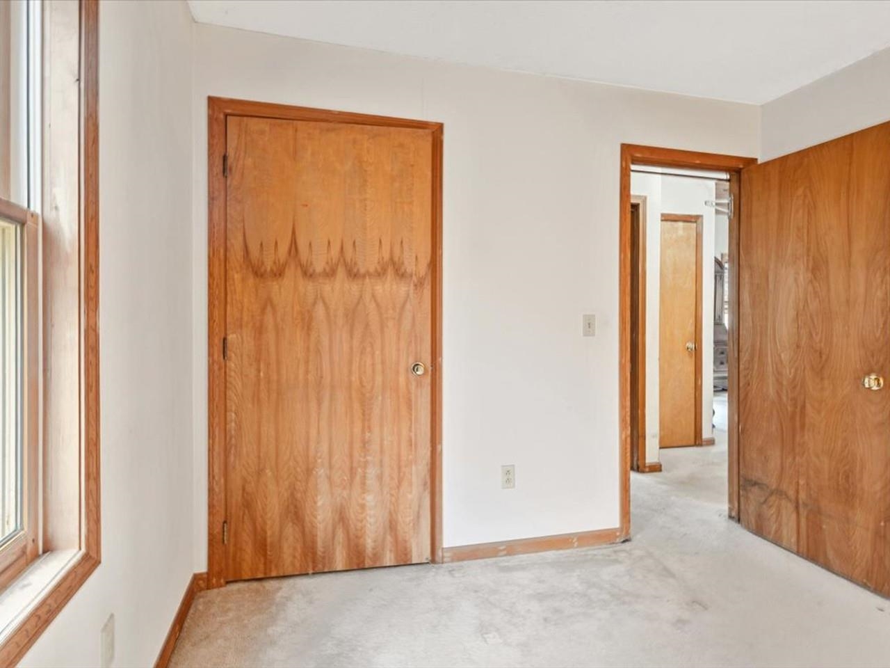 1255 Blockhouse Point Road North Hero, VT 05474 - Photo 20 of 39