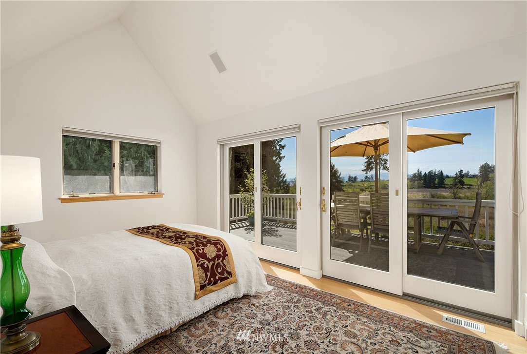 7230 Bailey Road Clinton, WA 98236 - Photo 19 of 40
