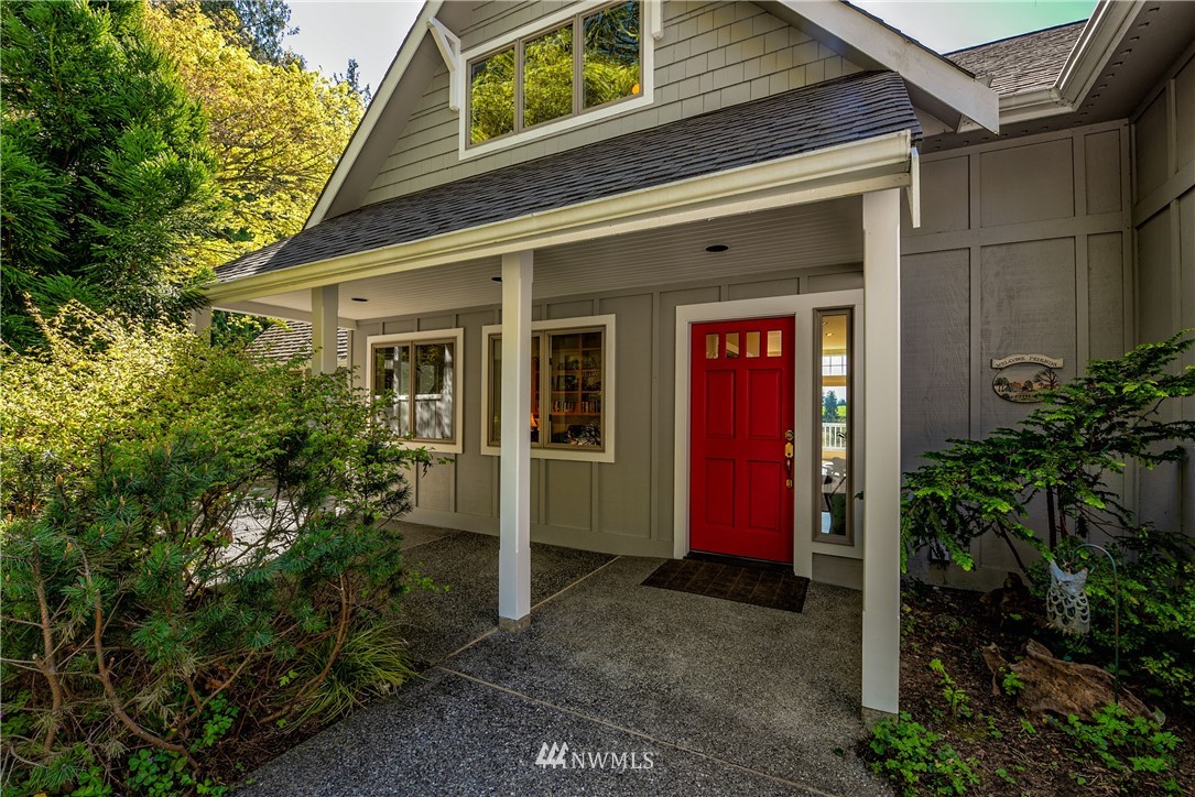 7230 Bailey Road Clinton, WA 98236 - Photo 5 of 40