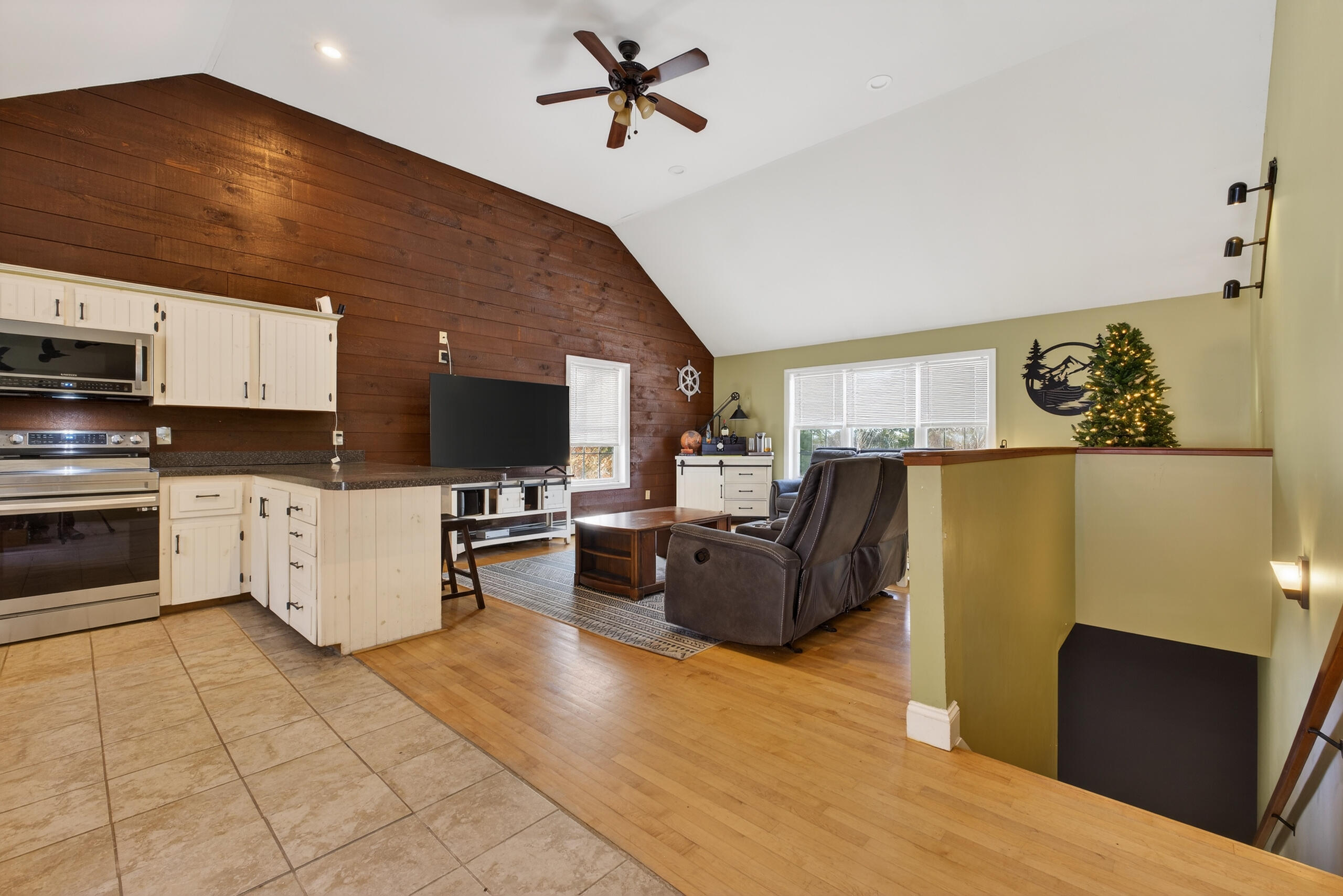 60 Turcotte Drive Naples, ME 04055 - Photo 7 of 28 60 Turcotte Dr_117