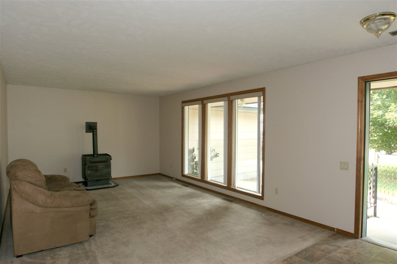5524 North Best Road Spokane, WA 99216 - Photo 3 of 20 Gallery Image 3