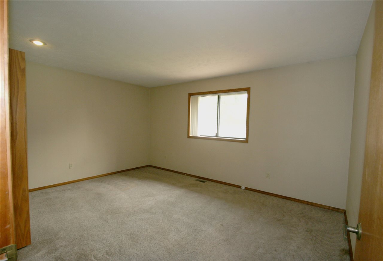 5524 North Best Road Spokane, WA 99216 - Photo 8 of 20 Gallery Image 8