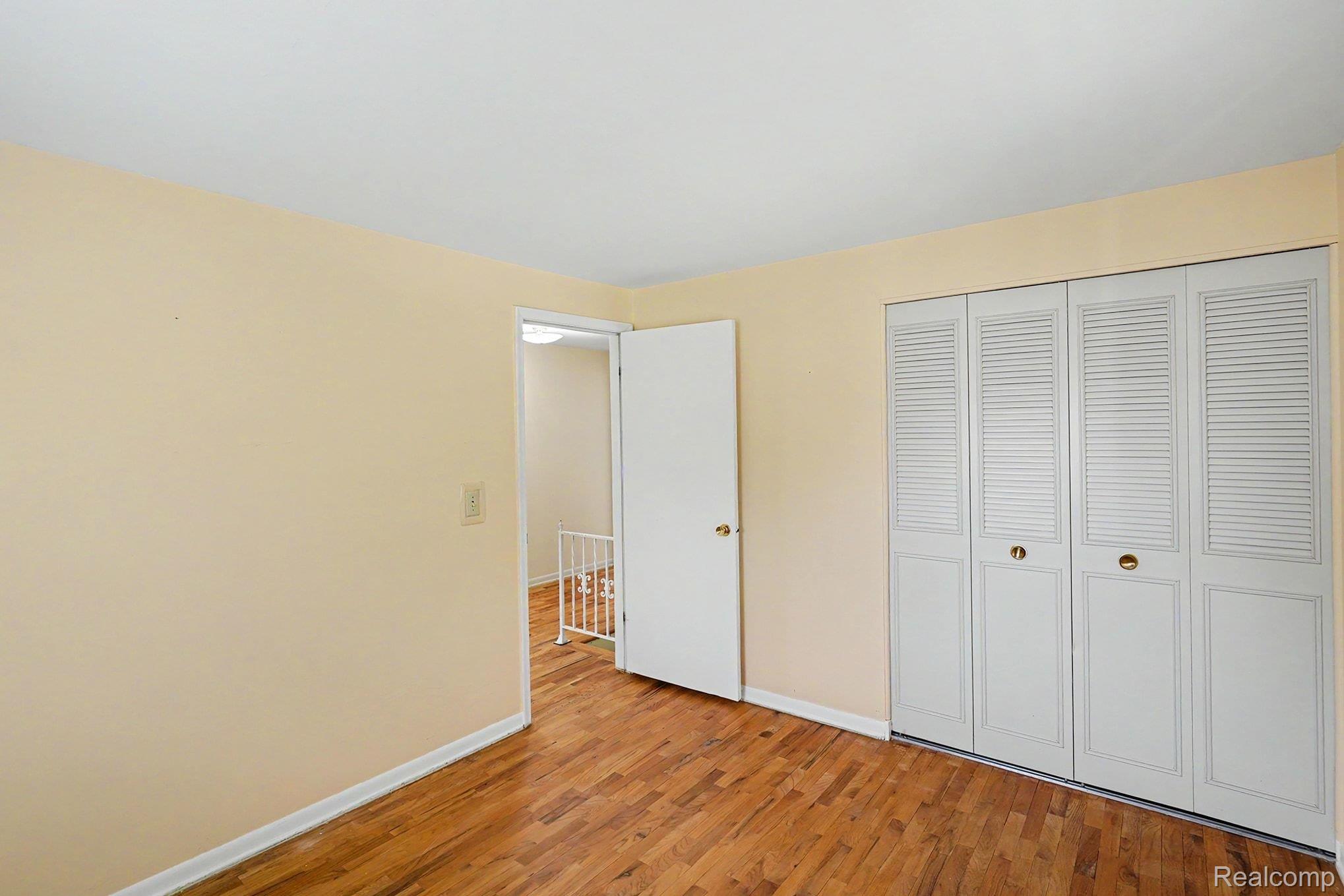 522 Old Bridge Road Grand Blanc, MI 48439 - Photo 11 of 24 Bedroom