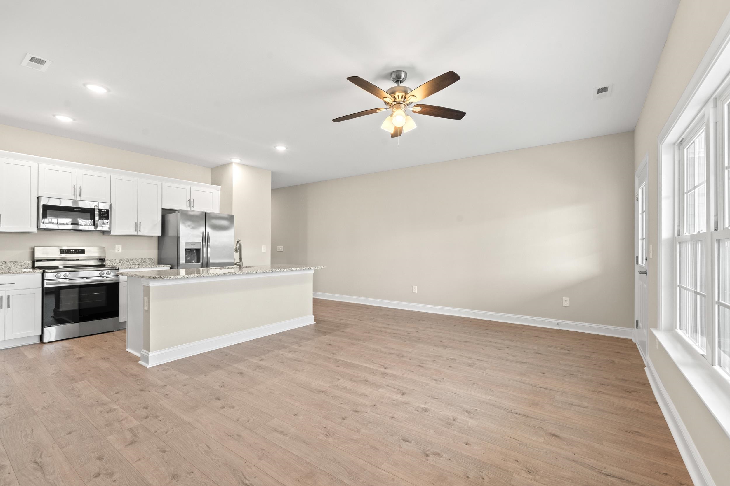 346 Kiskadee Loop, Unit D Conway, SC 29526 - Photo 5 of 26 Gallery Image 5
