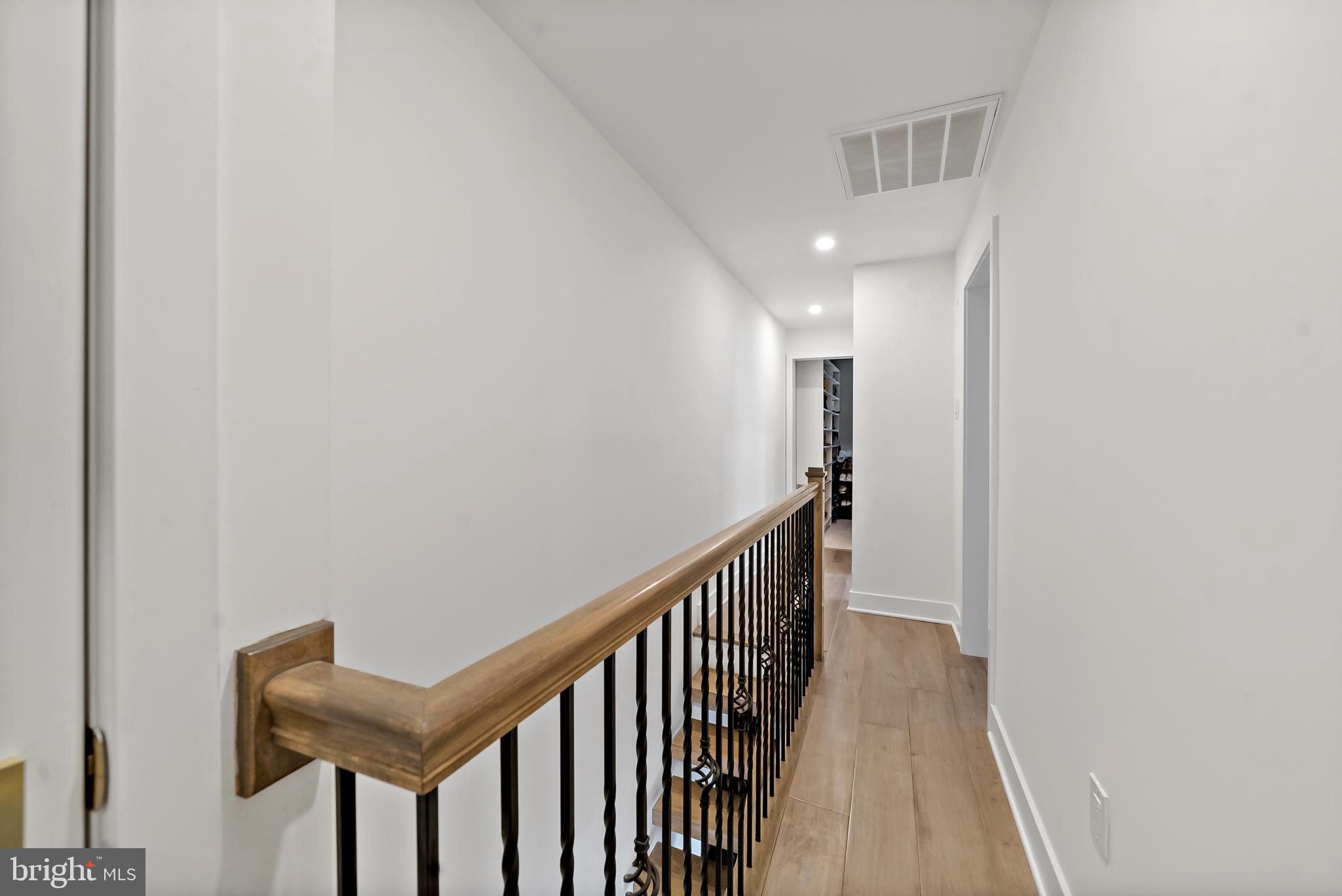 1040 Emily Street Philadelphia, PA 19148 - Photo 24 of 32