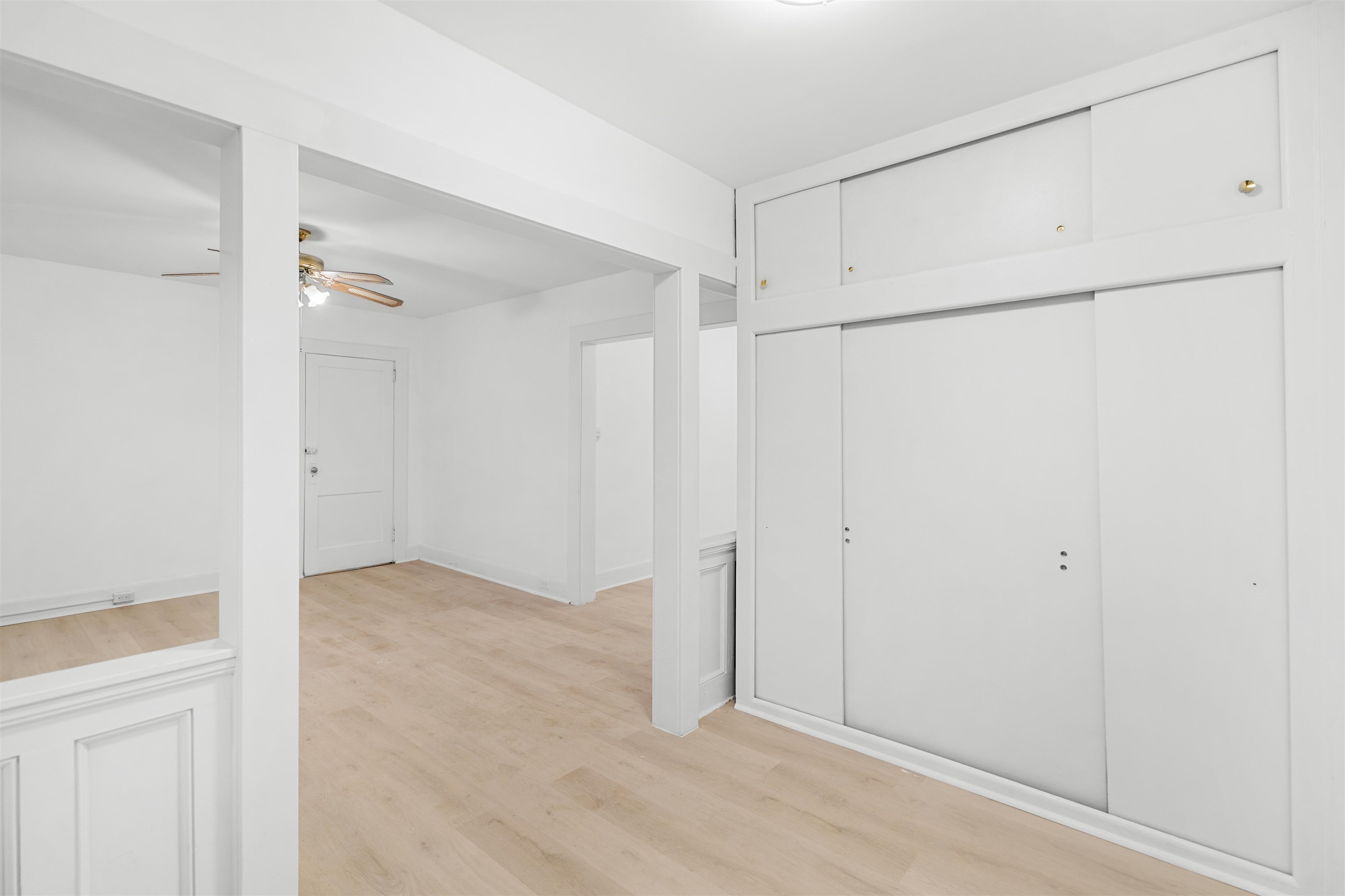 616 Chestnut Street, Unit 2 Kearny, NJ 07032 - Photo 4 of 21 a view of an empty room