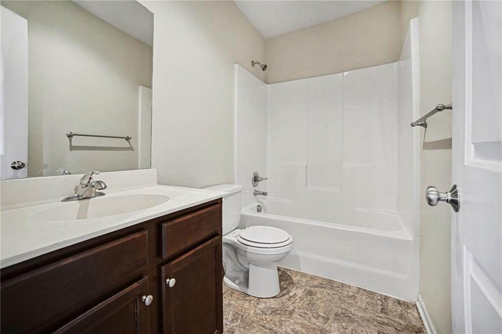 21720 North Ridge Peculiar, MO 64078 - Photo 15 of 17