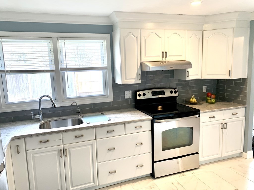 105 Temi Road Bellingham, MA 02019 - Photo 13 of 24 Gallery Image 13