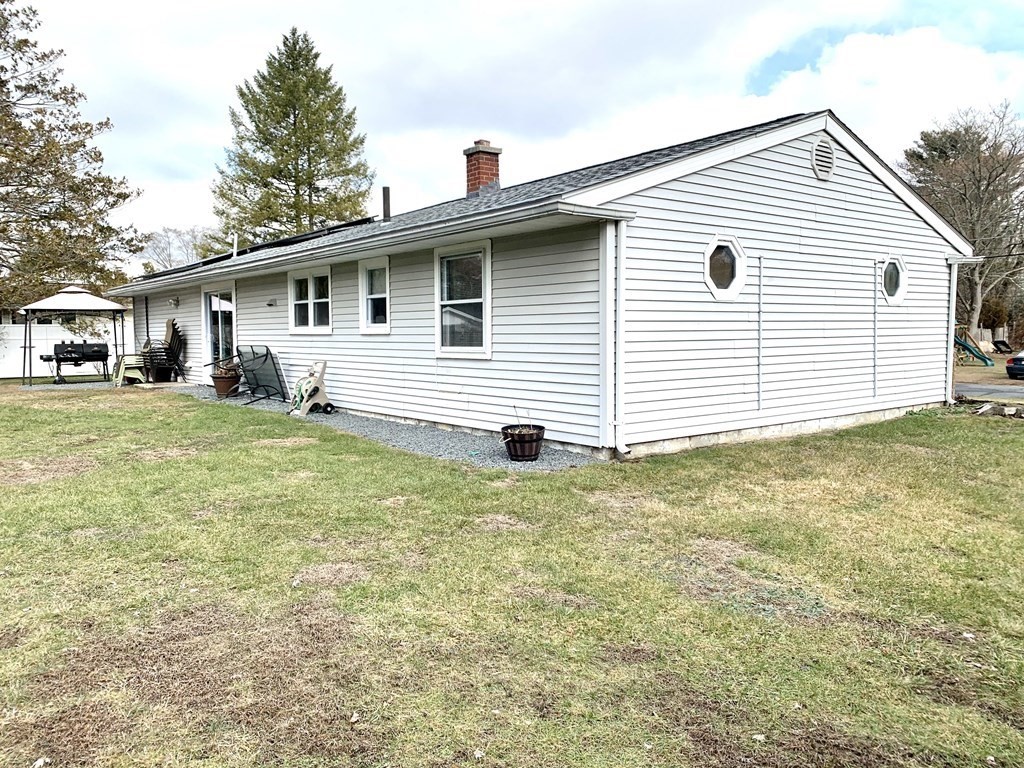 105 Temi Road Bellingham, MA 02019 - Photo 8 of 24 Gallery Image 8