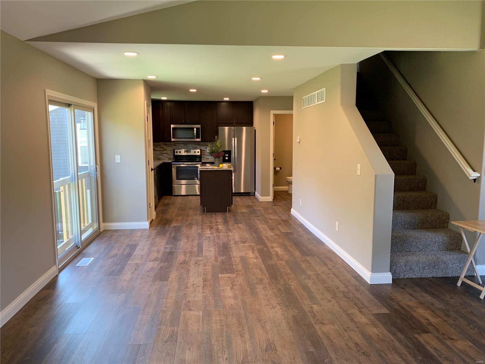 28555 Shallow Waters Road Wright City, MO 63390 - Photo 4 of 14