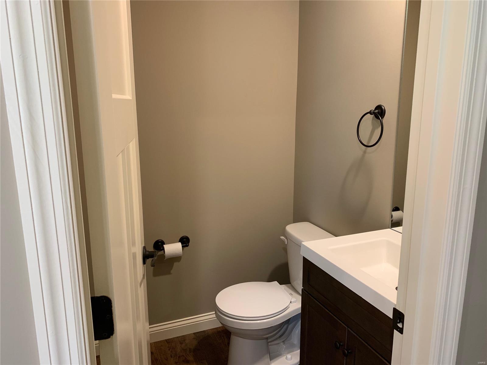 28555 Shallow Waters Road Wright City, MO 63390 - Photo 5 of 14