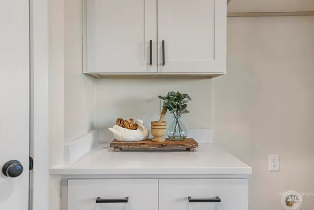 $365,900 | 420 Rock Dove Loop, Twin Falls, ID 83301