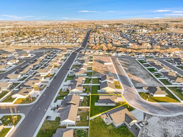 $365,900 | 420 Rock Dove Loop, Twin Falls, ID 83301