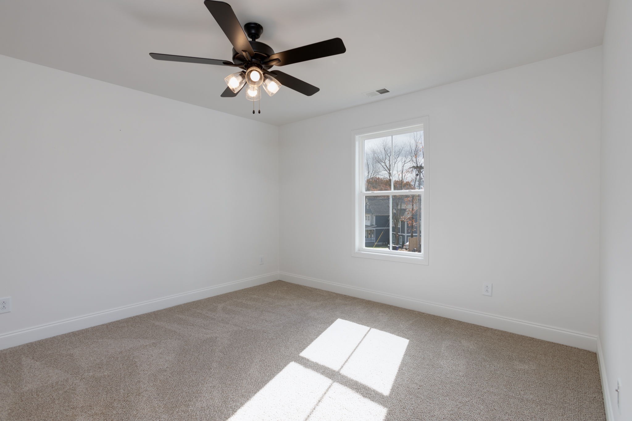 498 Calista Road White House, TN 37188 - Photo 13 of 25 Gallery Image 13