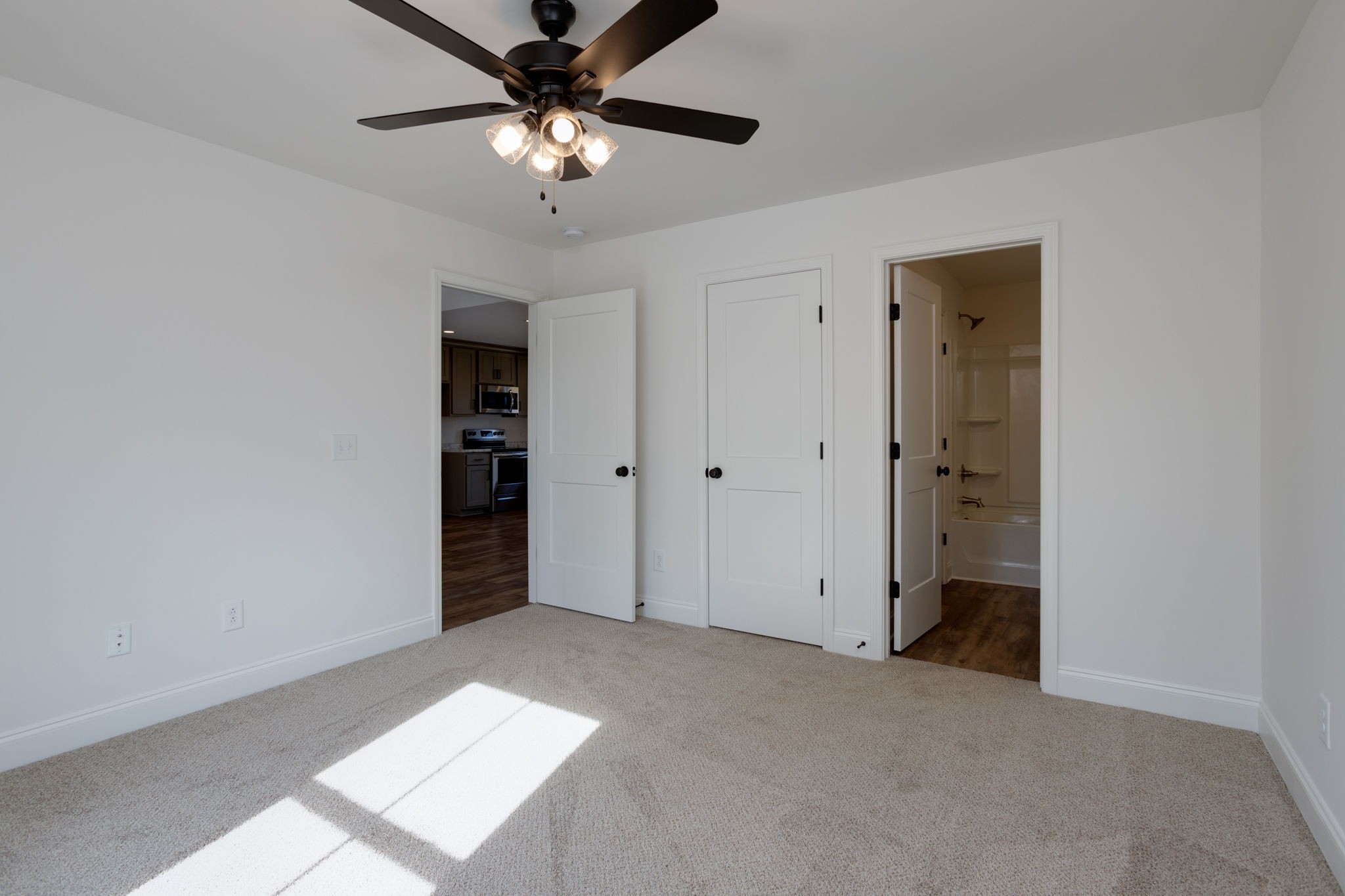 498 Calista Road White House, TN 37188 - Photo 14 of 25 Gallery Image 14