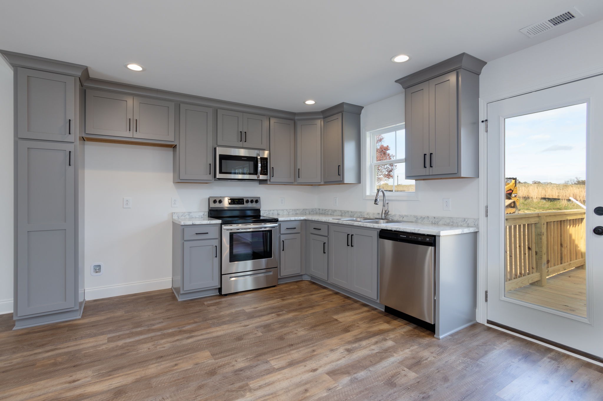 498 Calista Road White House, TN 37188 - Photo 8 of 25 Gallery Image 8