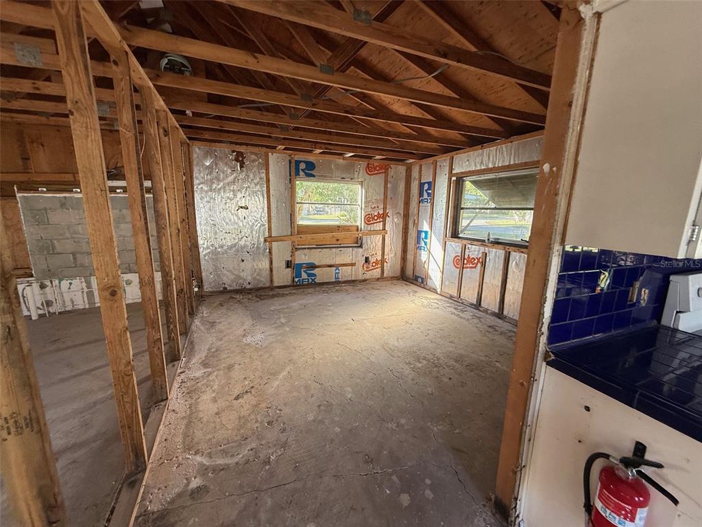 7154 Algonquin Street Weeki Wachee, FL 34607 - Photo 8 of 14