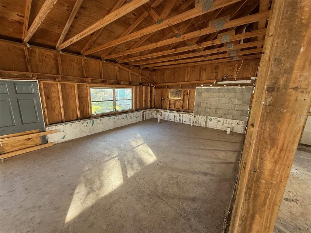 7154 Algonquin Street Weeki Wachee, FL 34607 - Photo 9 of 14