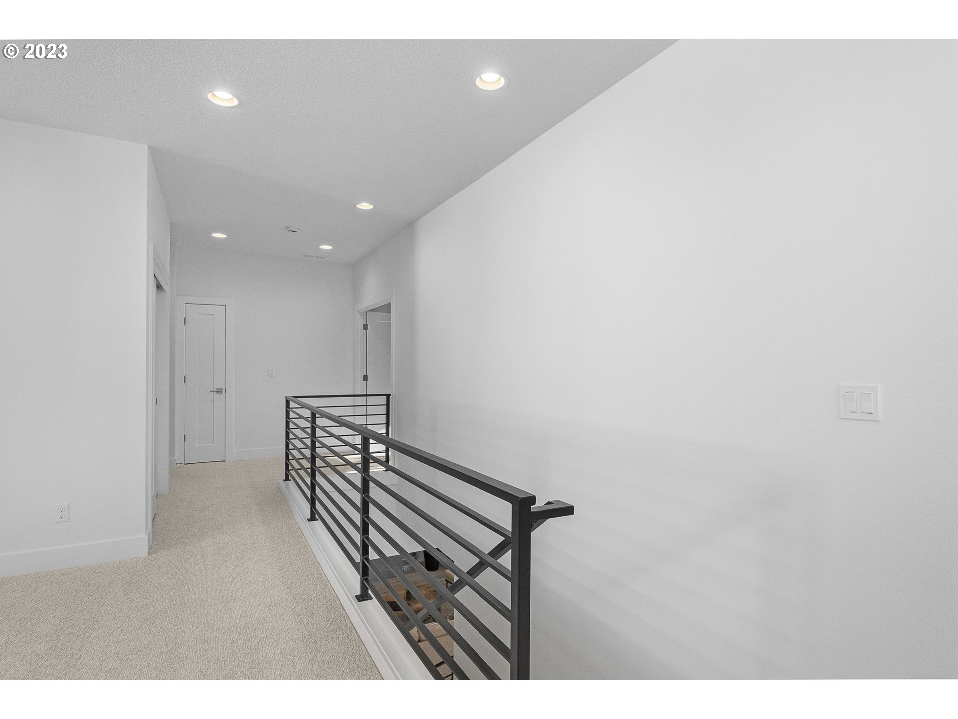 4712 Southwest Pendleton Street, Unit LT8 Portland, OR 97221 - Photo 19 of 46 Gallery Image 19