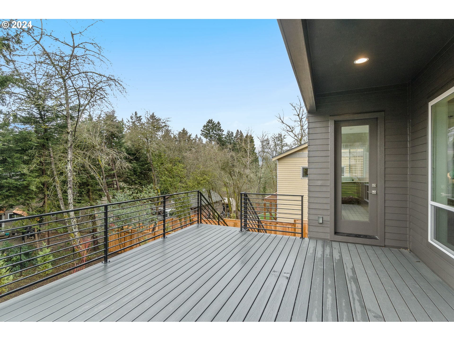 4712 Southwest Pendleton Street, Unit LT8 Portland, OR 97221 - Photo 39 of 46 Deck
