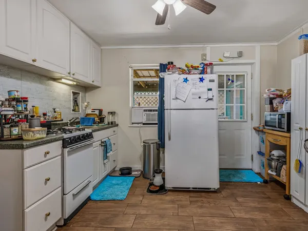 $129,000 | 12-6 Parker Avenue, Carrabelle, FL 32322