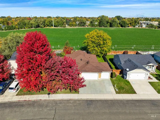 $395,000 | 344 East Roselake Drive, Middleton, ID 83644