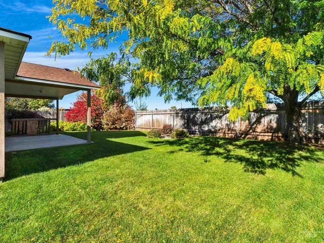 $395,000 | 344 East Roselake Drive, Middleton, ID 83644