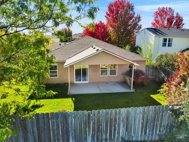 $395,000 | 344 East Roselake Drive, Middleton, ID 83644