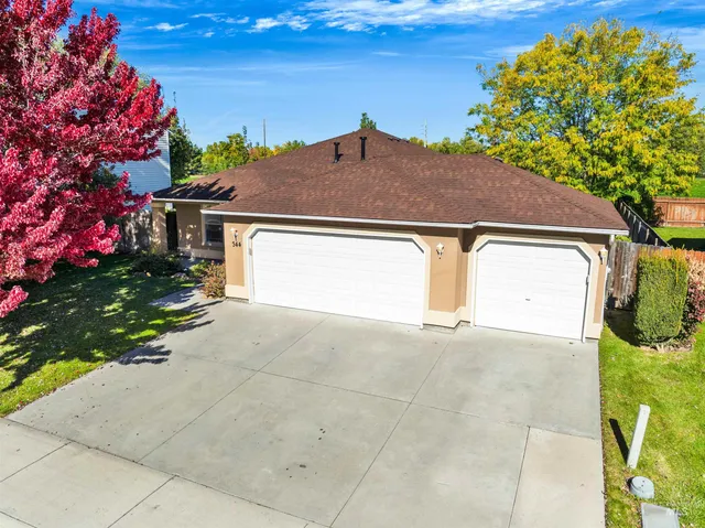 $395,000 | 344 East Roselake Drive, Middleton, ID 83644