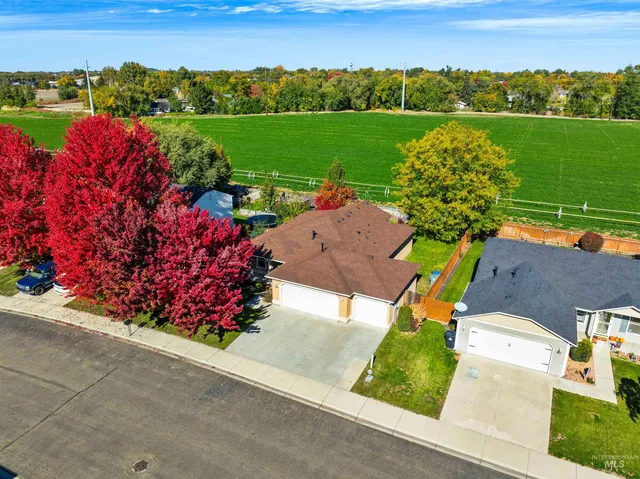 $395,000 | 344 East Roselake Drive, Middleton, ID 83644