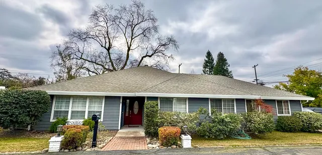 $649,950 | 5500 Stately Oak Lane, Carmichael, CA 95608