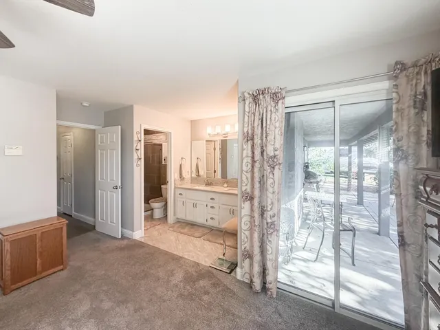 $649,950 | 5500 Stately Oak Lane, Carmichael, CA 95608