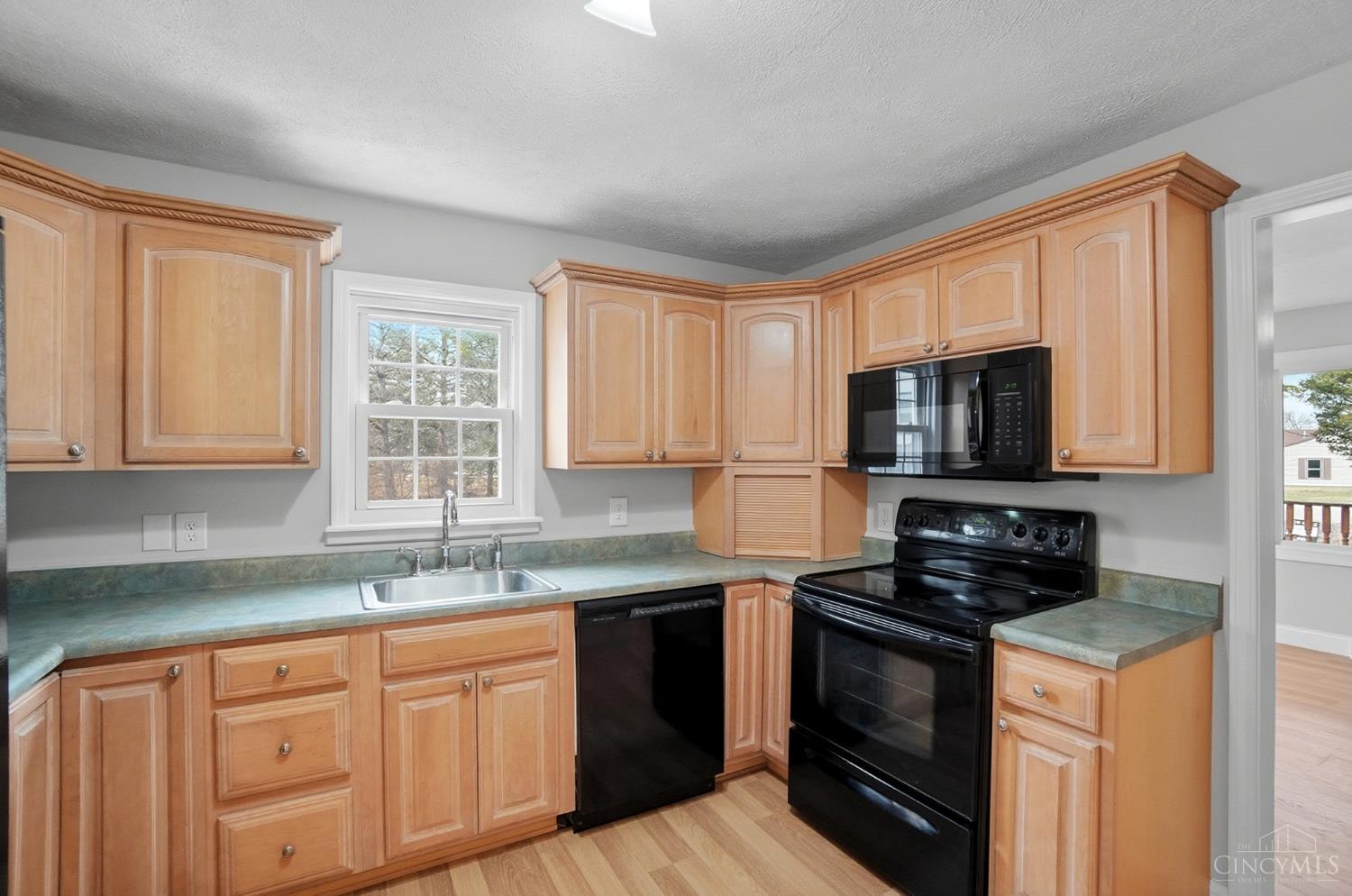 5603 Horseshoe Bend Road Hamilton, OH 45011 - Photo 8 of 24 Gallery Image 8
