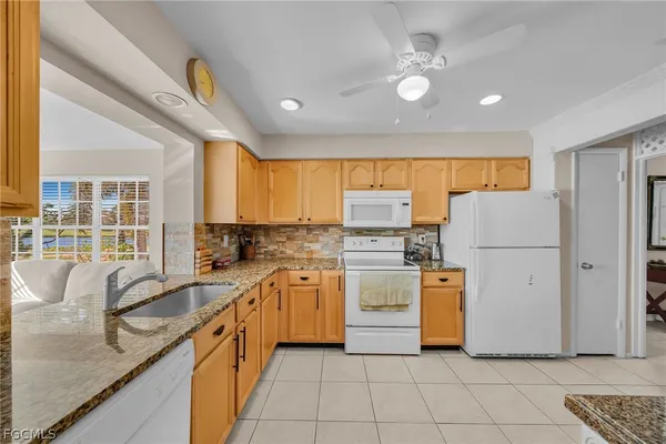 $1,550 | 13540 Stratford Pl Circle, Unit 202, Fort Myers, FL 33919