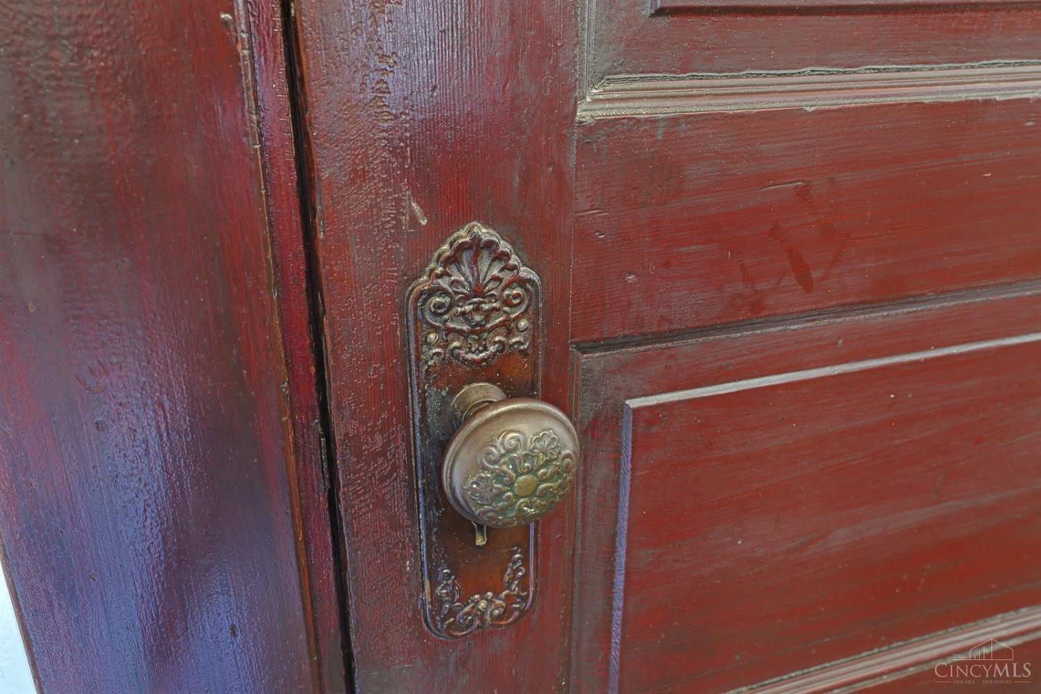 1915 West Fork Road Cincinnati, OH 45223 - Photo 43 of 46