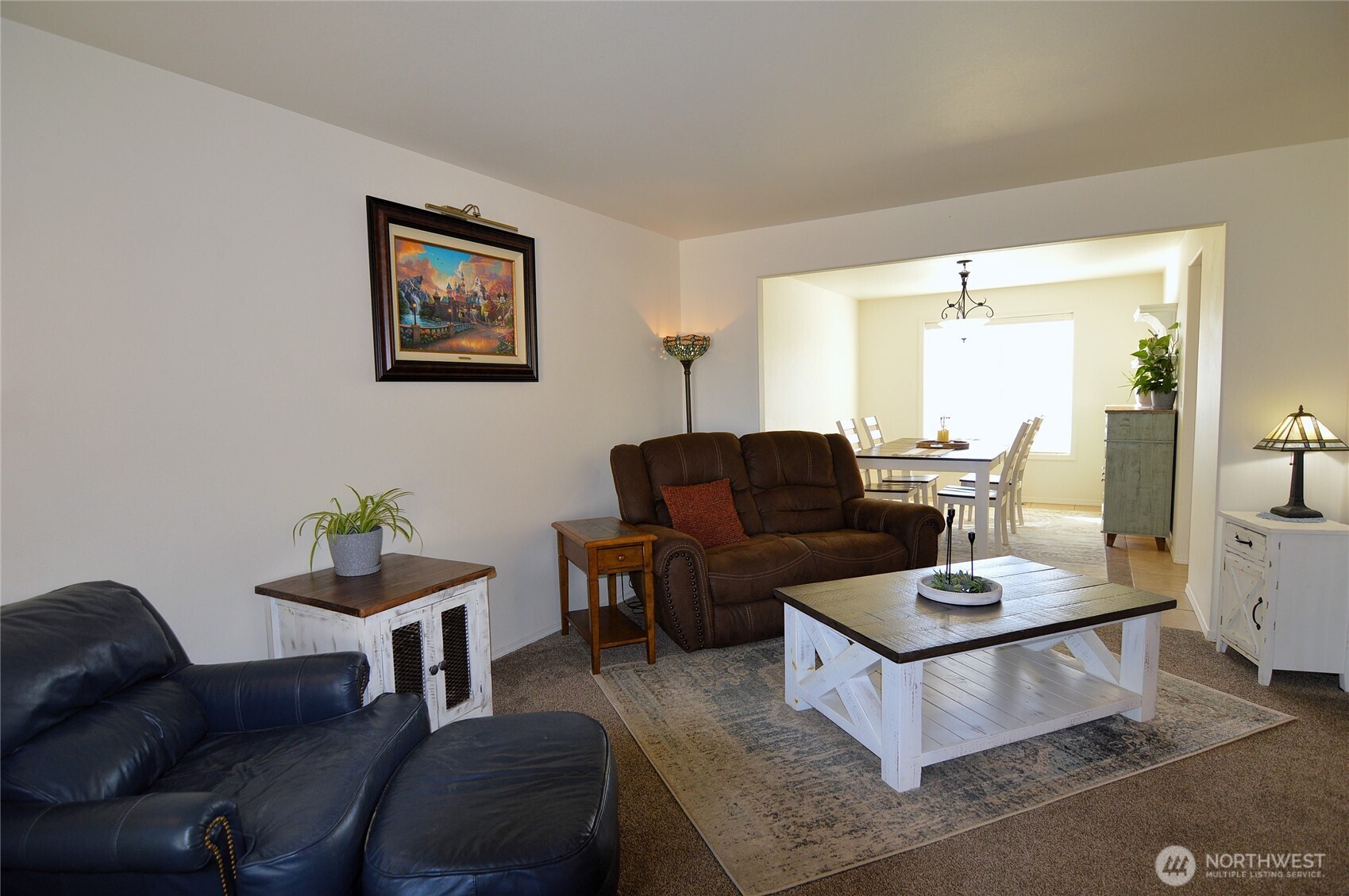 526 Monarch Street Moses Lake, WA 98837 - Photo 15 of 38 a living room with furniture and a wooden floor