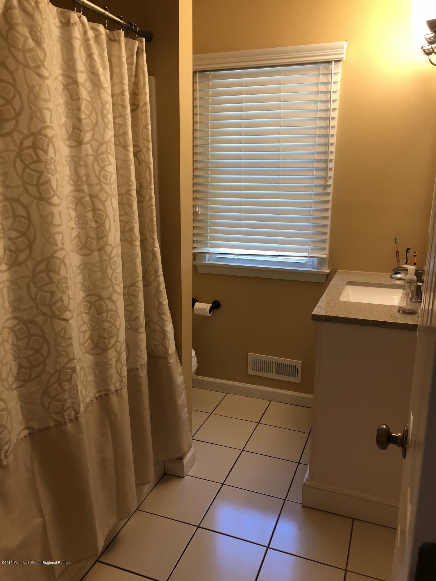 275 Sudbury Road Point Pleasant, NJ 08742 - Photo 21 of 33 EE4C7032-3A7F-412E-9B9B-22C360E12257