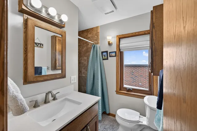 $345,000 | 1901 6th Avenue Northeast, Austin, MN 55912