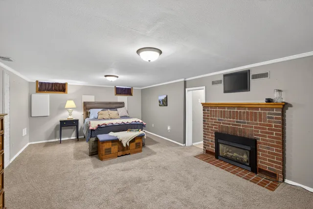 $345,000 | 1901 6th Avenue Northeast, Austin, MN 55912