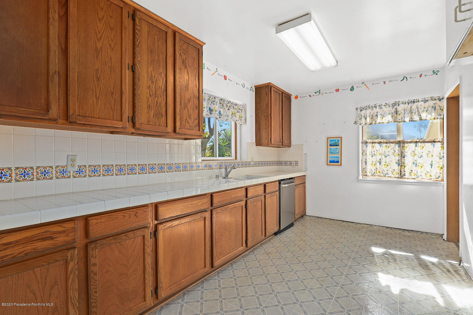 2254 Queensberry Road Pasadena, CA 91104 - Photo 8 of 20 MLS_10